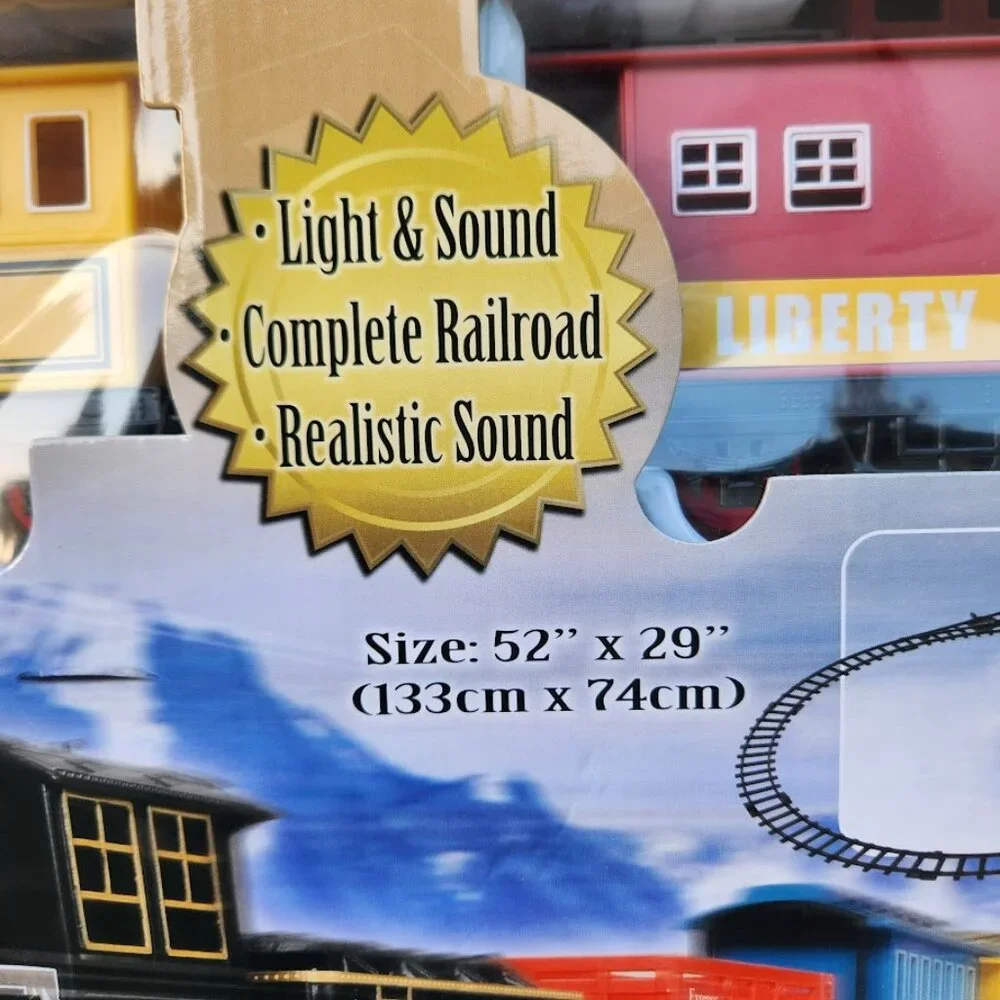 NEW Christmas Train Set 6 Car Locomotive Electronic Train Set Battery Operated L